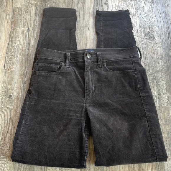 Gap Women’s Black Velvet True Skinny High Rise Pants, size 27R - Picture 1 of 10